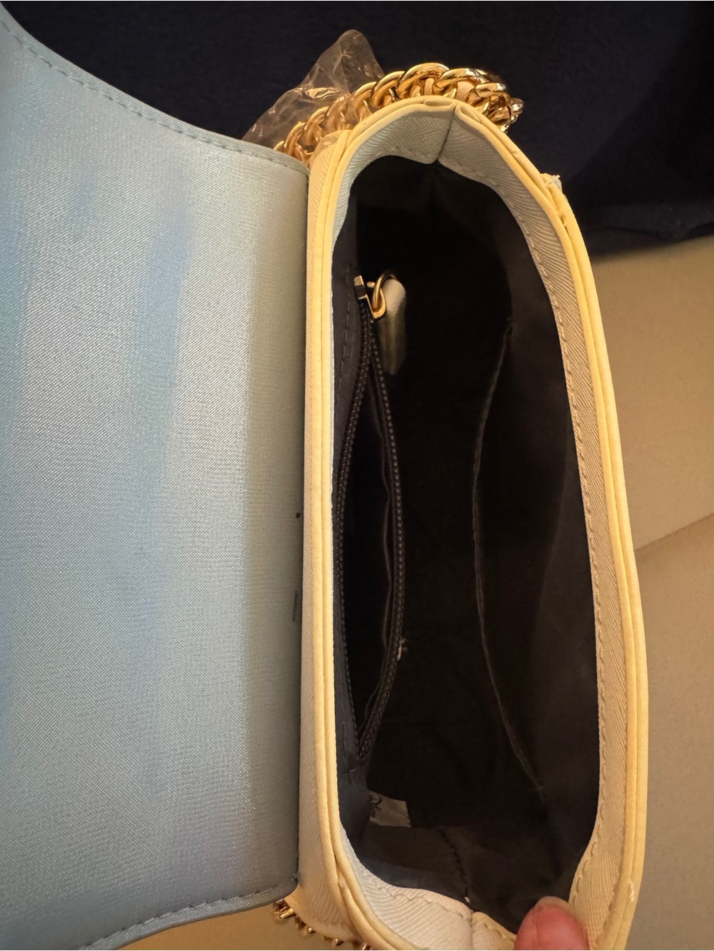 Danielle Nicole Cinderella Wedding Carriage Top-Handle Bag in Light Blue - Picture 6 of 7